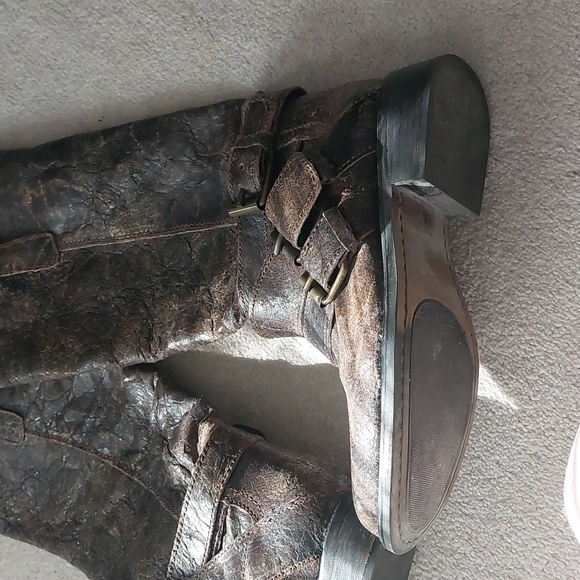 Distress boots in good  condition  preowned - Picture 5 of 5